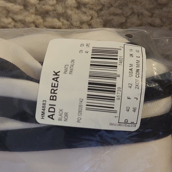 Sweat pants new - Picture 2 of 4